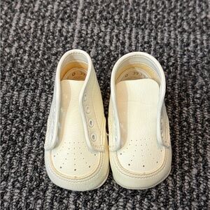 Winnie The Pooh Size 2 Baby Shoes 1970s Sears